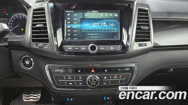 KG Mobility (SsangYong) Rexton Sports Diesel 2.2 2WD Prestige 2021 — фото 20