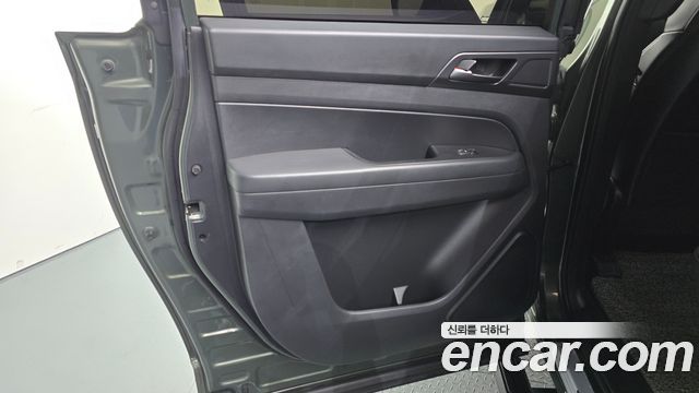 KG Mobility (SsangYong) Rexton Sports Diesel 2.2 2WD Prestige 2021 — фото 25