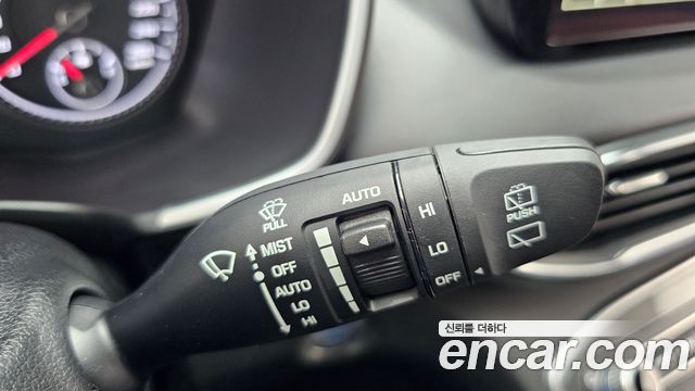 Hyundai Santa Fe Diesel 2.2 2WD Prestige 2022 — фото 17