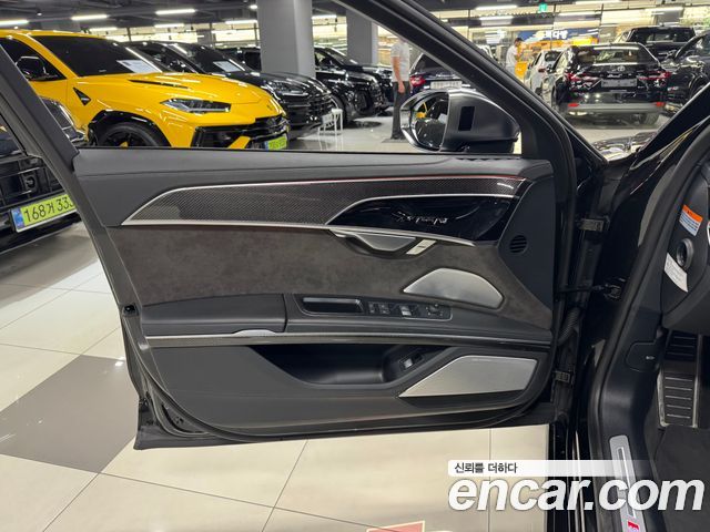 Audi S8 (D5) 4.0 TFSI Quattro LWB 2021 — фото 7