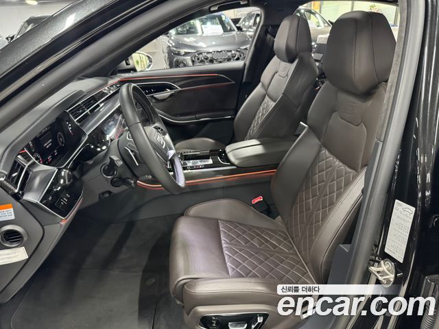 Audi S8 (D5) 4.0 TFSI Quattro LWB 2021 — фото 8