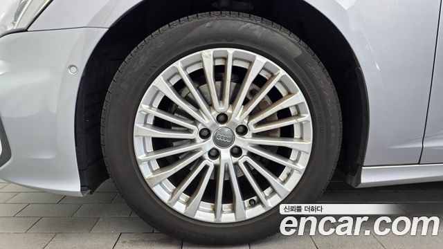 Audi A6 (C8) 40 TDI Quattro Premium 2020 — фото 5