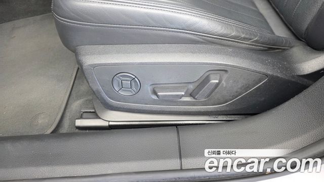 Audi A6 (C8) 40 TDI Quattro Premium 2020 — фото 32