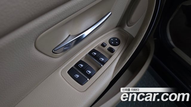 BMW 3 Series (F30) 320d xDrive 2016 — фото 17