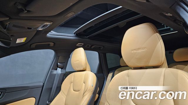 Volvo XC60 (II) T6 Inscription 2020 — фото 18