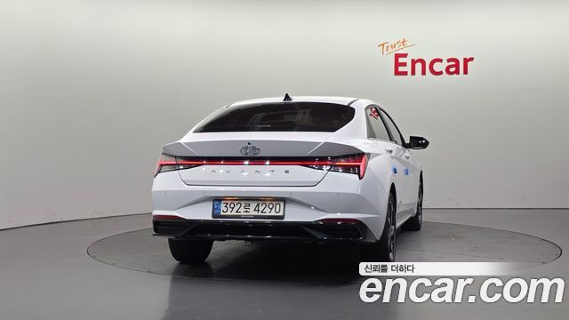 Hyundai Avante (CN7) 1.6 Inspiration 2022 — фото 4