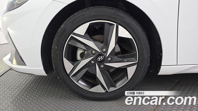 Hyundai Avante (CN7) 1.6 Inspiration 2022 — фото 5