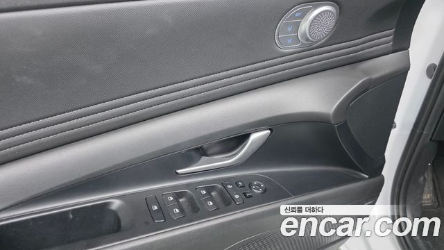 Hyundai Avante (CN7) 1.6 Inspiration 2022 — фото 12