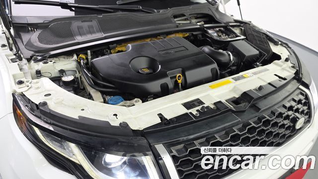 Land Rover Range Rover Evoque 2.0 TD4 HSE 2016 — фото 6