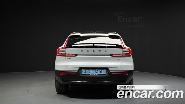 Volvo C40 Recharge Twin Ultimate 2023 — фото 4