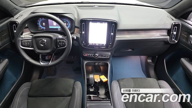 Volvo C40 Recharge Twin Ultimate 2023 — фото 7