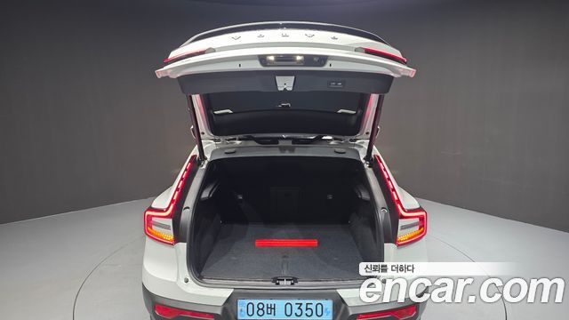 Volvo C40 Recharge Twin Ultimate 2023 — фото 20