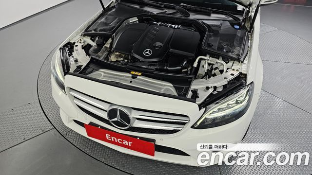 Mercedes-Benz C-Class (W205) C220 d 4MATIC 2020 — фото 6