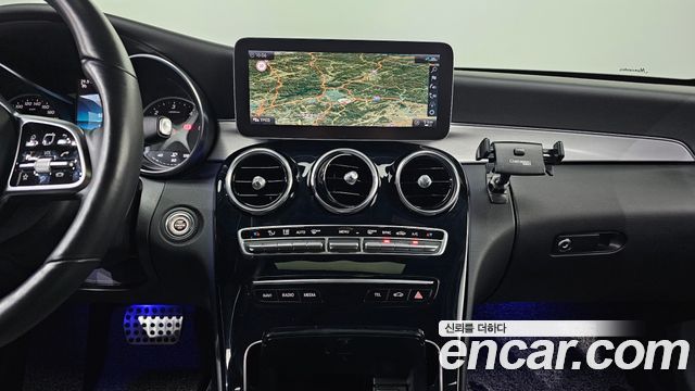Mercedes-Benz C-Class (W205) C220 d 4MATIC 2020 — фото 16