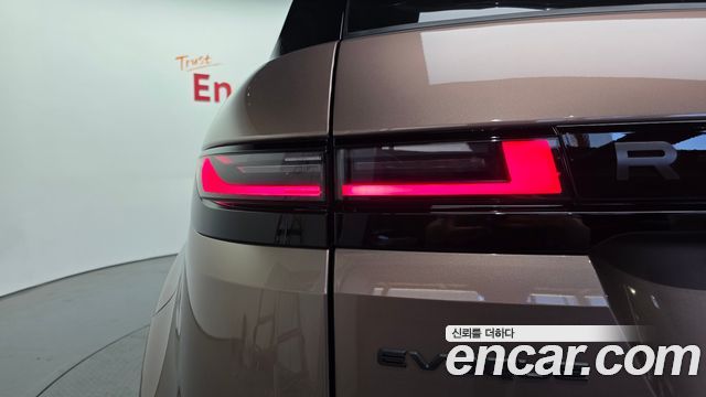 Land Rover Range Rover Evoque (II) P250 Dynamic SE 2026 — фото 19