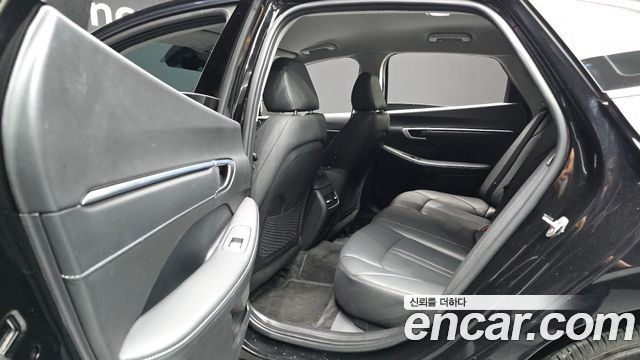 Hyundai Sonata The Edge (DN8) 2.0 Exclusive 2024 — фото 15