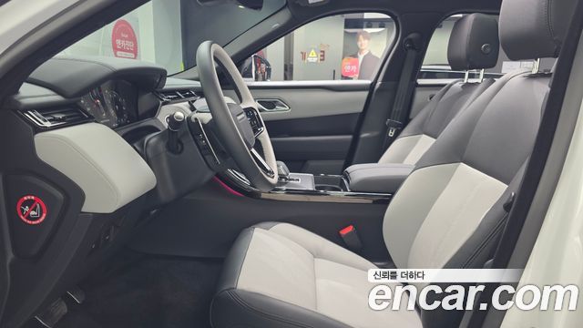 Land Rover Range Rover Velar 2.0 P250 Dynamic SE 2026 — фото 3
