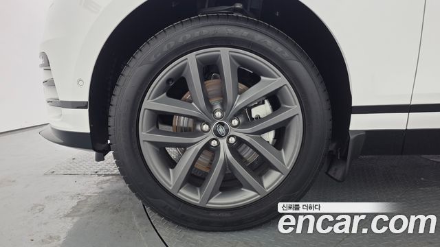 Land Rover Range Rover Velar 2.0 P250 Dynamic SE 2026 — фото 8