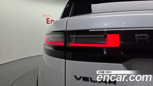 Land Rover Range Rover Velar 2.0 P250 Dynamic SE 2026 — фото 19