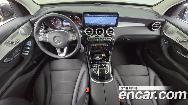 Mercedes-Benz GLC-Class (X253) GLC300 4MATIC AMG Line 2019 — фото 7