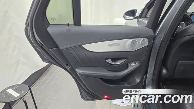 Mercedes-Benz GLC-Class (X253) GLC300 4MATIC AMG Line 2019 — фото 25