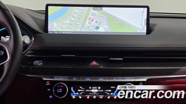 Genesis G80 (RG3) Gasoline 2.5 Turbo AWD 2022 — фото 13