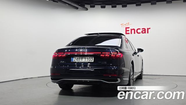 Audi A8 (D5) 55 TFSI Quattro Premium LWB 2023 — фото 4