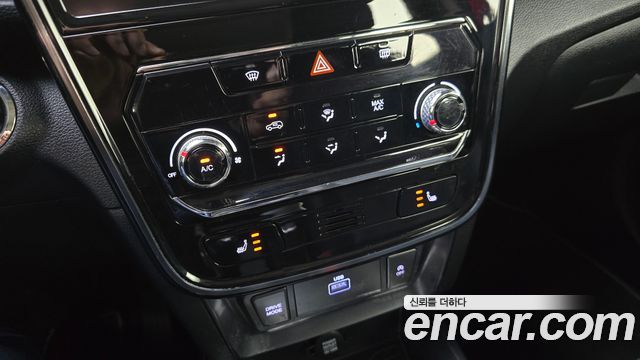 KG Mobility (SsangYong) Very New Tivoli Gasoline 1.5 2WD V3 2021 — фото 19