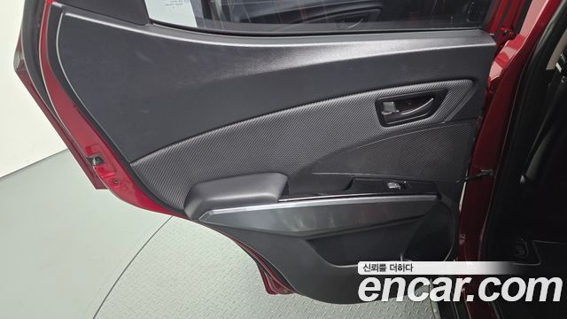 KG Mobility (SsangYong) Very New Tivoli Gasoline 1.5 2WD V3 2021 — фото 25