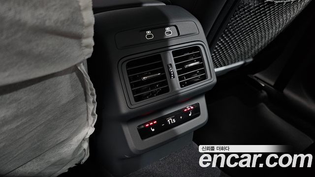 Audi Q5 (80A) 40 TFSI Quattro Sportback S Line 2025 — фото 19