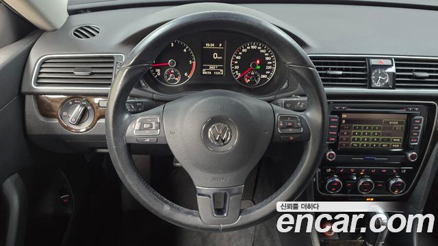 Volkswagen Passat 2.0 TDI B7 2015 — фото 13