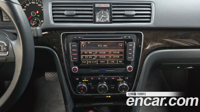 Volkswagen Passat 2.0 TDI B7 2015 — фото 14