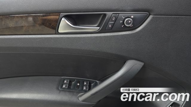 Volkswagen Passat 2.0 TDI B7 2015 — фото 16