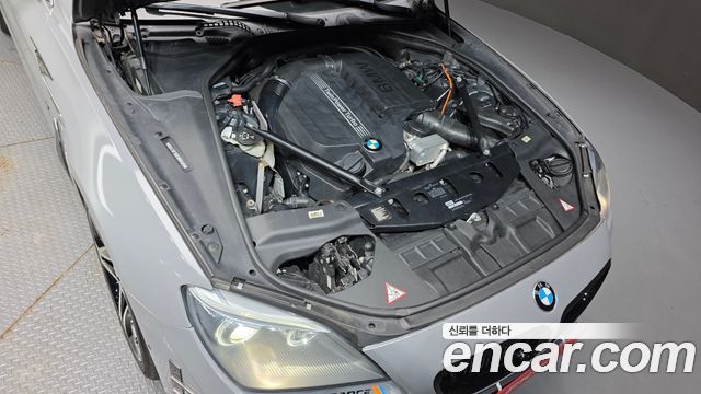 BMW 6 Series (F12) 640i Convertible 2012 — фото 6