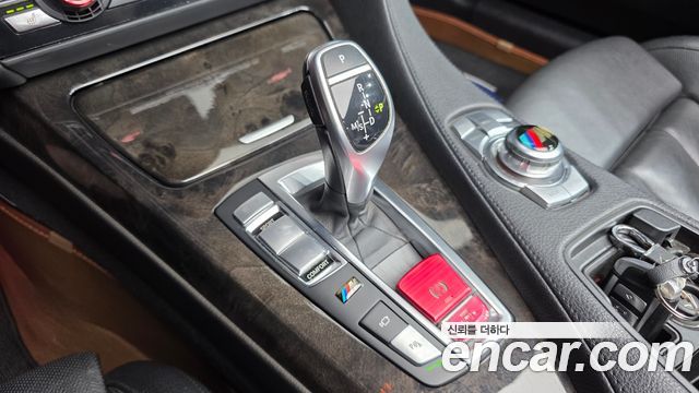 BMW 6 Series (F12) 640i Convertible 2012 — фото 9