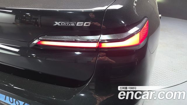 BMW i7 (G70) xDrive 60 M sport 2024 — фото 23