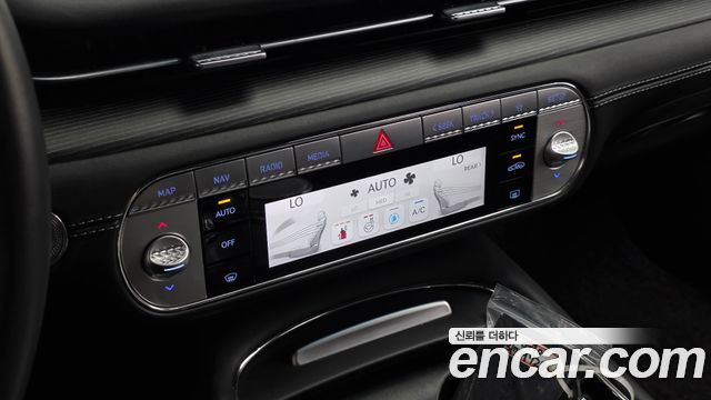 Genesis G90 (RS4) Gasoline 3.5 Turbo AWD 2022 — фото 38