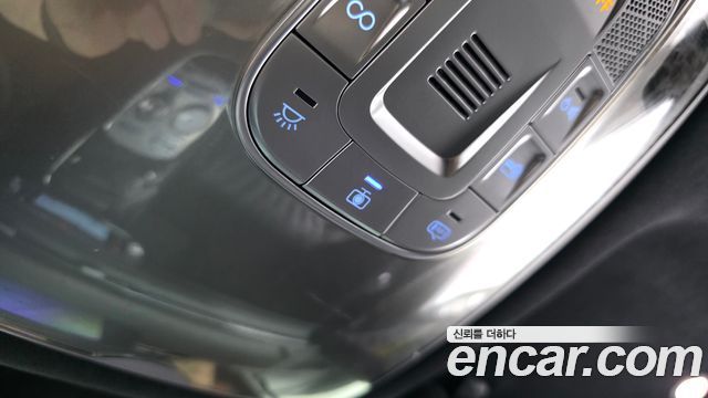 Genesis G90 (RS4) Gasoline 3.5 Turbo AWD 2022 — фото 39