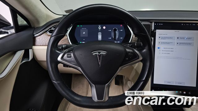 Tesla Model S 75D 2018 — фото 13