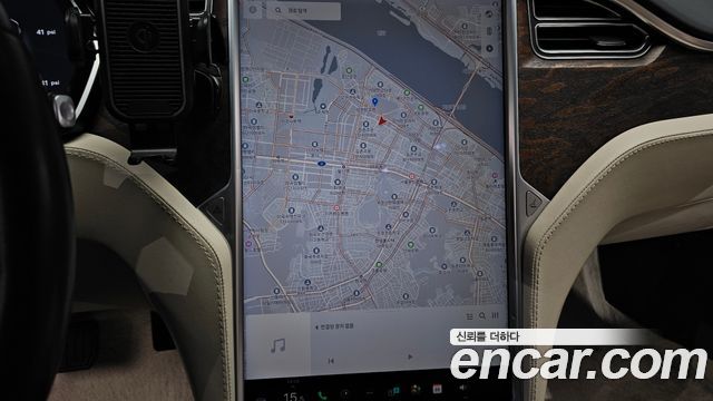 Tesla Model S 75D 2018 — фото 14