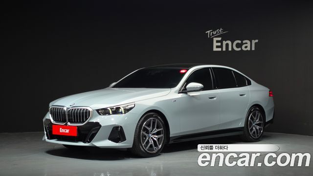 BMW 5 Series (G60) 520i M Sport 2024 — фото 1