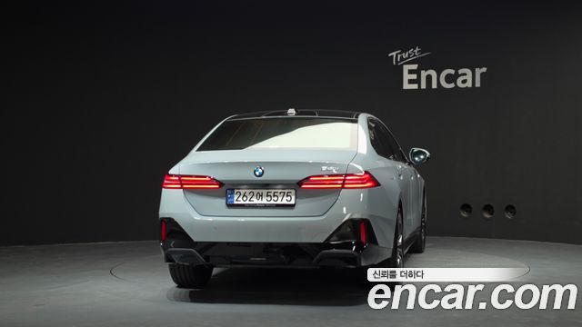 BMW 5 Series (G60) 520i M Sport 2024 — фото 4