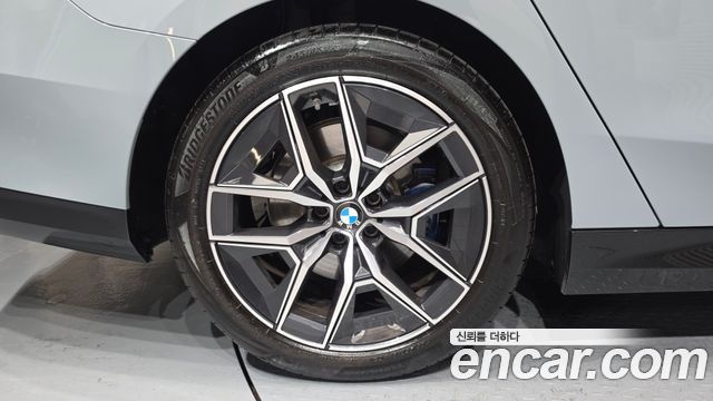 BMW 5 Series (G60) 520i M Sport 2024 — фото 5
