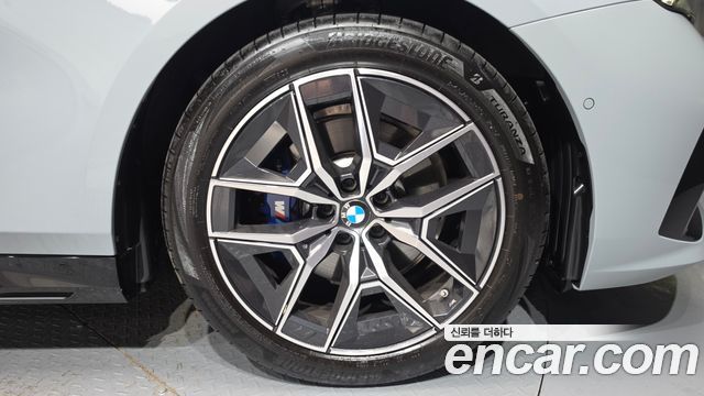 BMW 5 Series (G60) 520i M Sport 2024 — фото 21