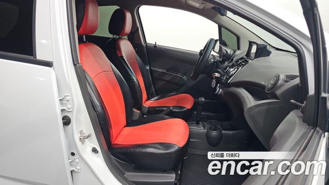Chevrolet Spark LPG L 2014 — фото 26
