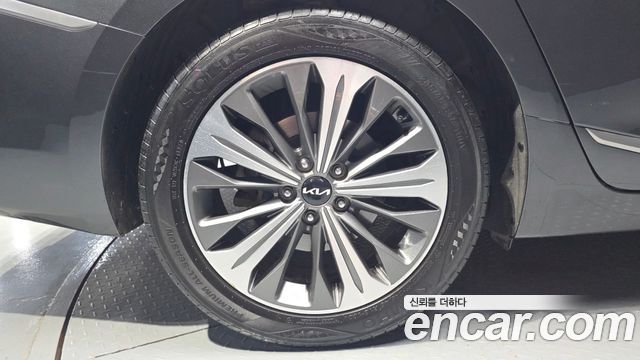 Kia K8 Hybrid Signature 2022 — фото 5