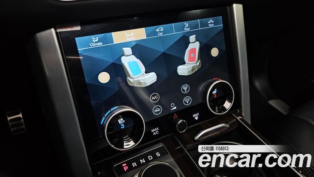 Land Rover Range Rover (IV) 5.0 SC Vogue SE LWB 2016 — фото 15