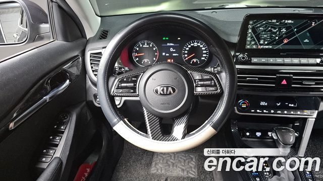 Kia Seltos Gasoline 1.6 Turbo 2WD Signature 2022 — фото 17