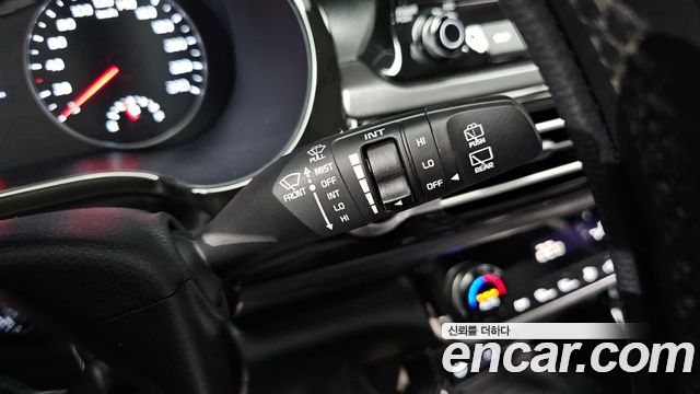 Kia Seltos Gasoline 1.6 Turbo 2WD Signature 2022 — фото 37