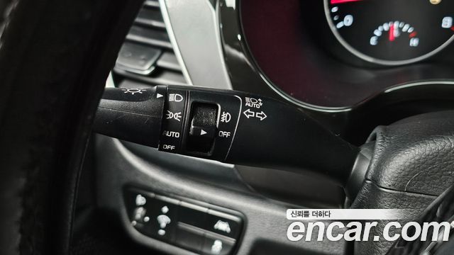 Kia Seltos Gasoline 1.6 Turbo 2WD Signature 2022 — фото 38
